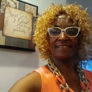 Meet your Posher, Vicki